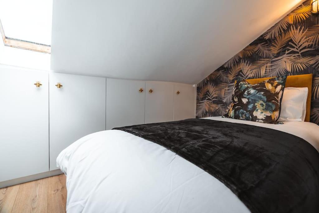 The West End Loft - 5* Retreat - Private Parking! Apartment Glasgow Exterior photo