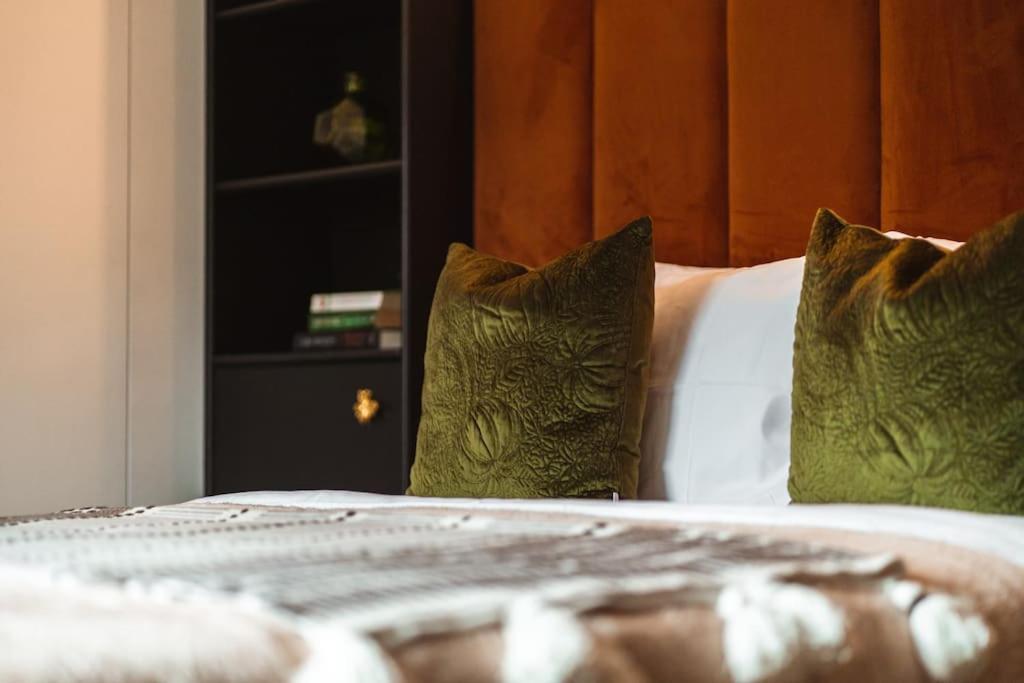 The West End Loft - 5* Retreat - Private Parking! Apartment Glasgow Exterior photo